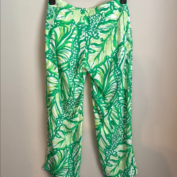Lilly Pulitzer Green Wide Leg Pants Tropical Print - Picture 3 of 4